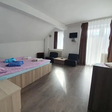 Arena Teteks Hotel
